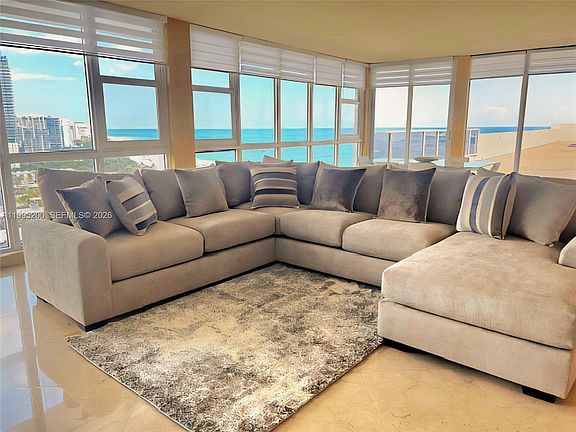 4th image of 100 Lincoln Rd #Penthouse 4