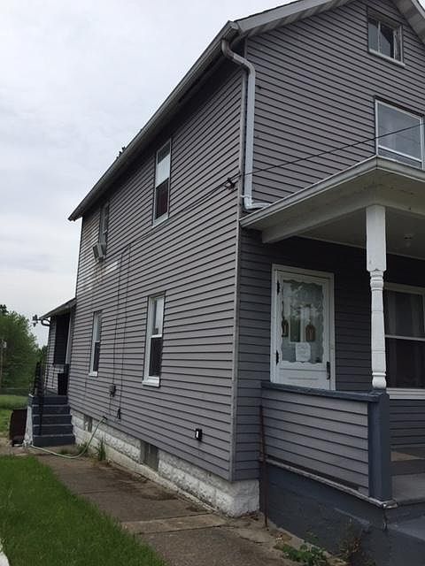 2nd image of 1150 Wallis Ave