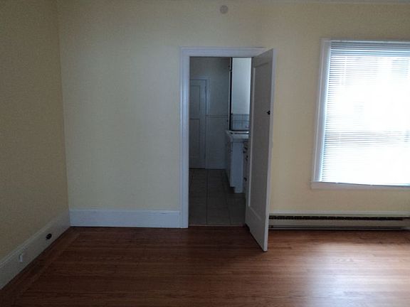 2nd image of 1434 9th Ave APT 1