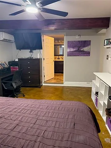 4 bed, 2.5 bath, 2000 sqft, $2,500 — Photo 4