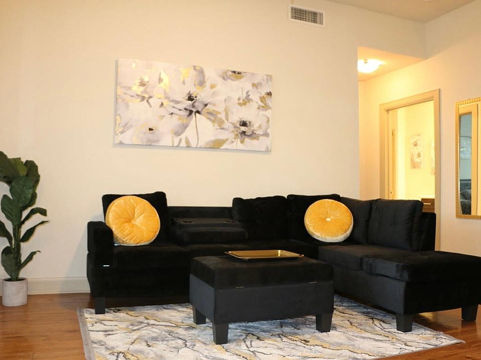 1st image of 7929 Kirby Dr #2140