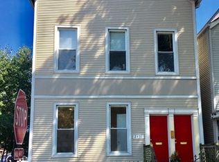 2451 N Marshfield Ave, Chicago, IL 60614