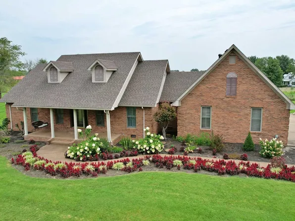 3036 Lakeview Dr, Metropolis, IL 62960