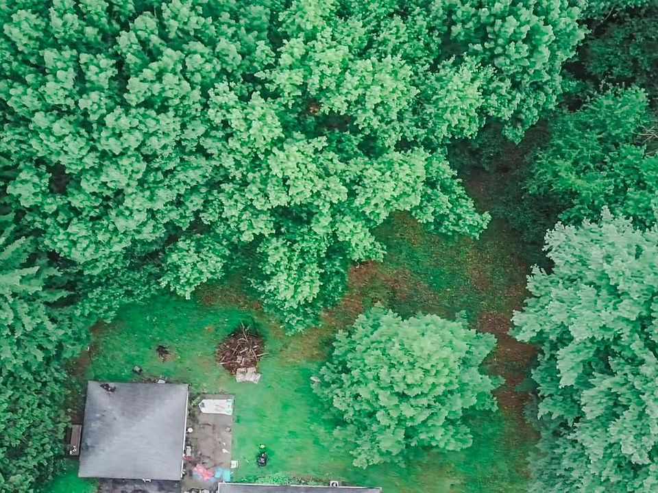 2nd image of Vl Portage Rd