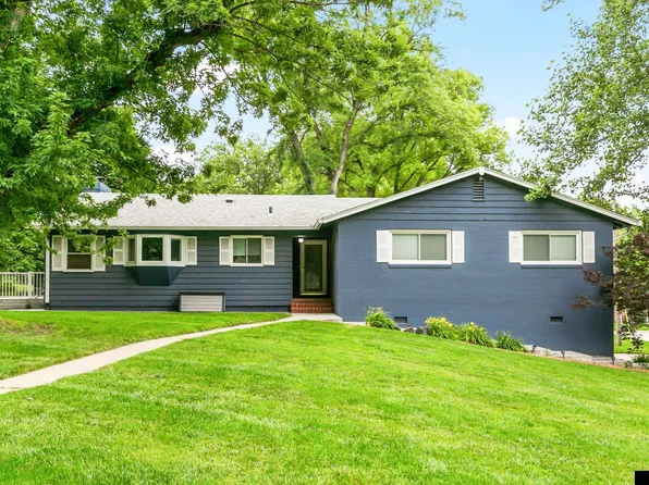 2135 Mullen Rd, Omaha, NE 68124
