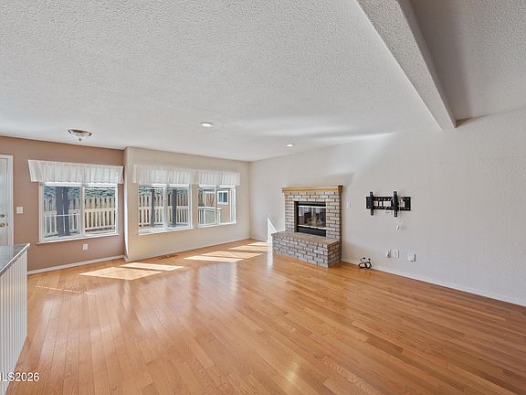 4th image of 5524 Tappan Dr