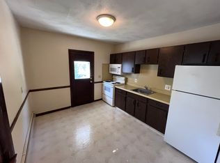 71 Faxon St #1, Newton, MA 02458