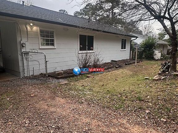 4th image of 1672 Dresden Dr NE