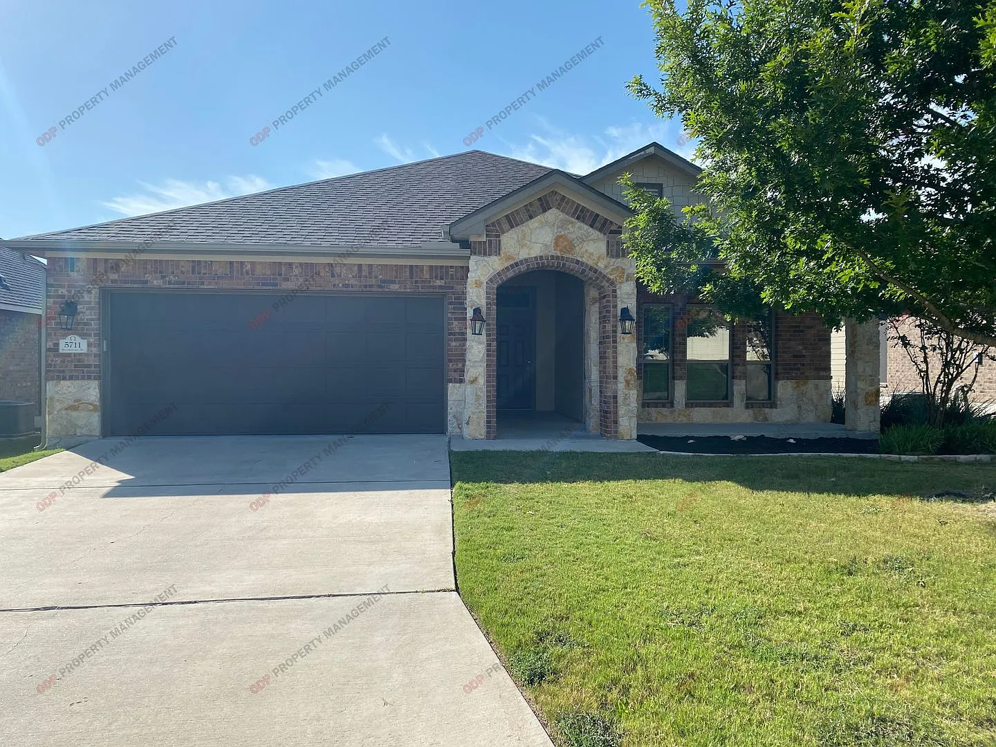 3 Bedroom Home in Wyndham Hill (Academy ISD)! — Photo 2