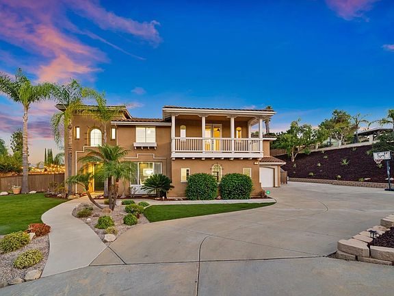 4th image of 437 Amparo Dr