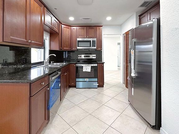 4th image of 8440 NW 4th St #0