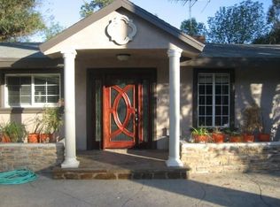20212 Clark St, Woodland Hills, CA 91367