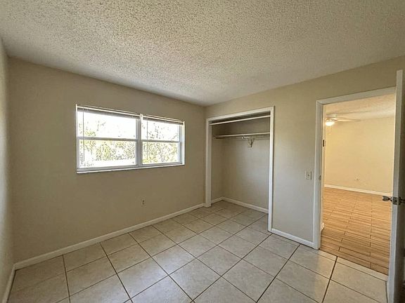 5th image of 2400 Brent Ave SW