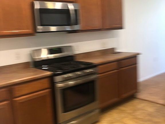 4th image of 601 Menaul Blvd NE Unit 3003