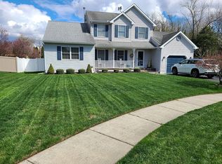 1145 Queens Rd, Vineland, NJ 08361