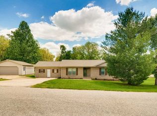 1211 Meadowbrook Dr, Evansville, IN 47712