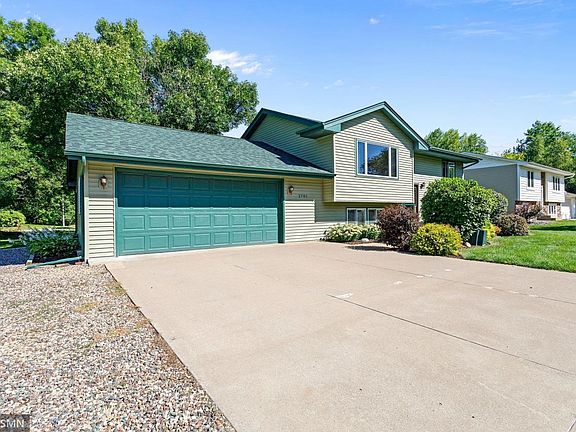 3rd image of 1701 Peltier Lake Dr