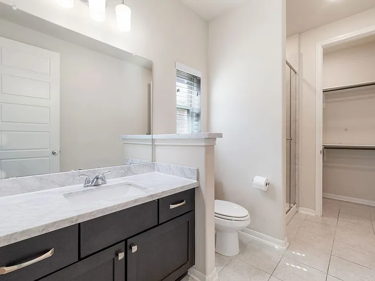 5104 Alonso Dr — Photo 8