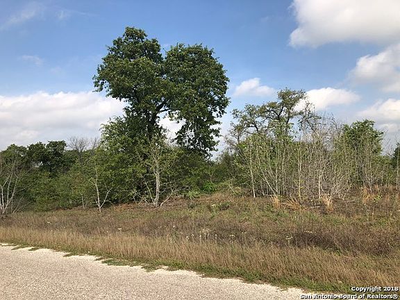 4th image of 133 Great Oaks Blvd
