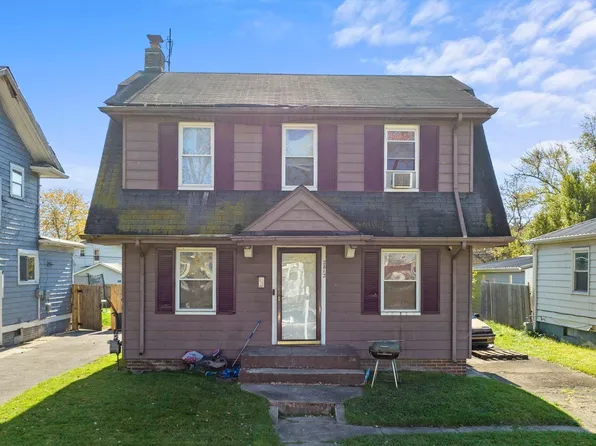 2812 Chestnut St, Fort Wayne, IN 46803