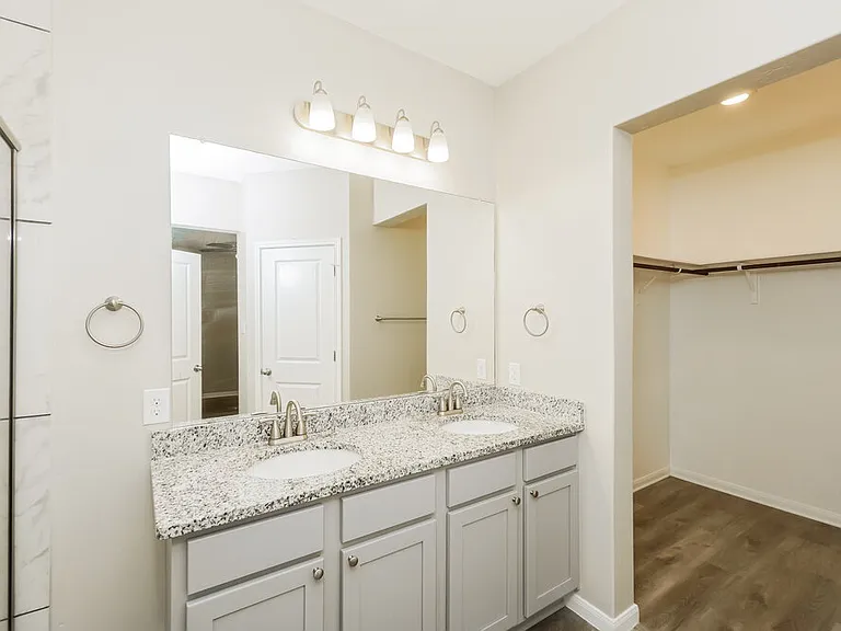 3849 Ivy Path — Photo 10