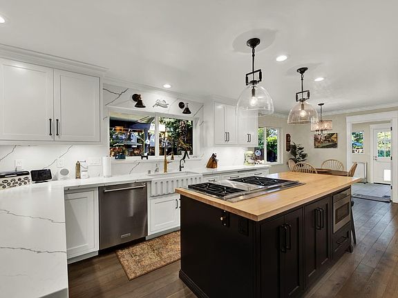 4th image of 113 Hillsdale Court