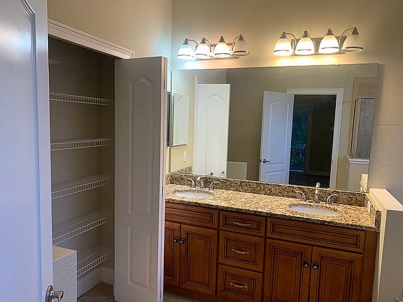 2nd image of 2608 E Church St #2608