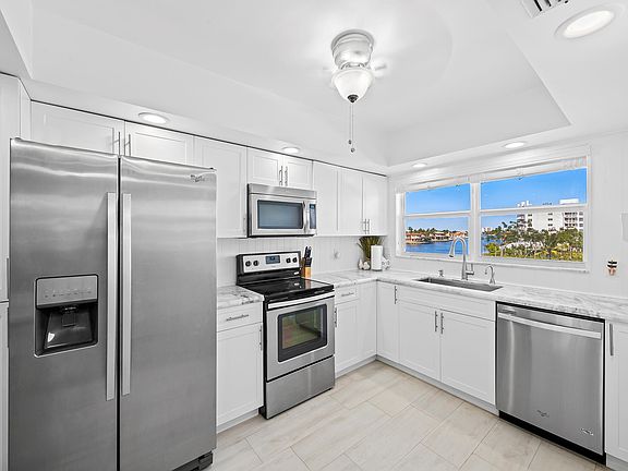 5th image of 3212 S Ocean Boulevard #404-a