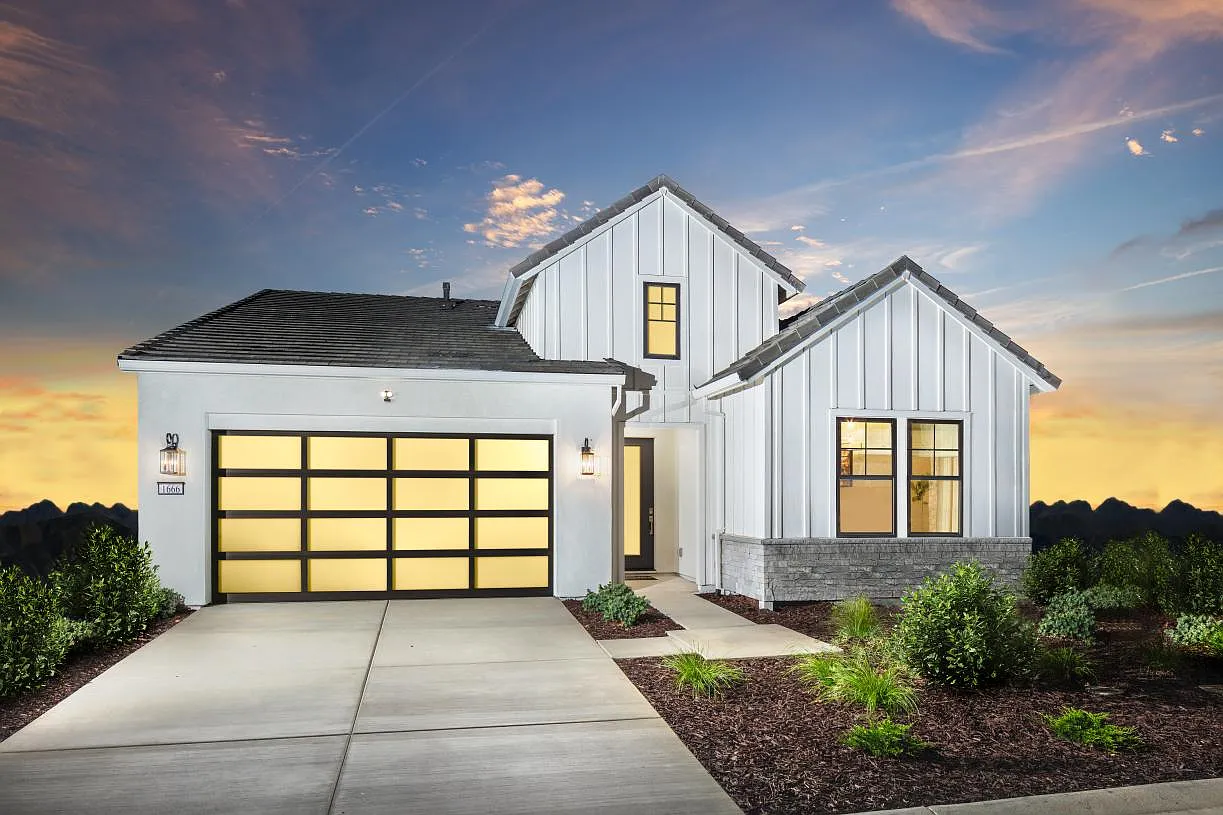 1870 Cascade Ln photo 1