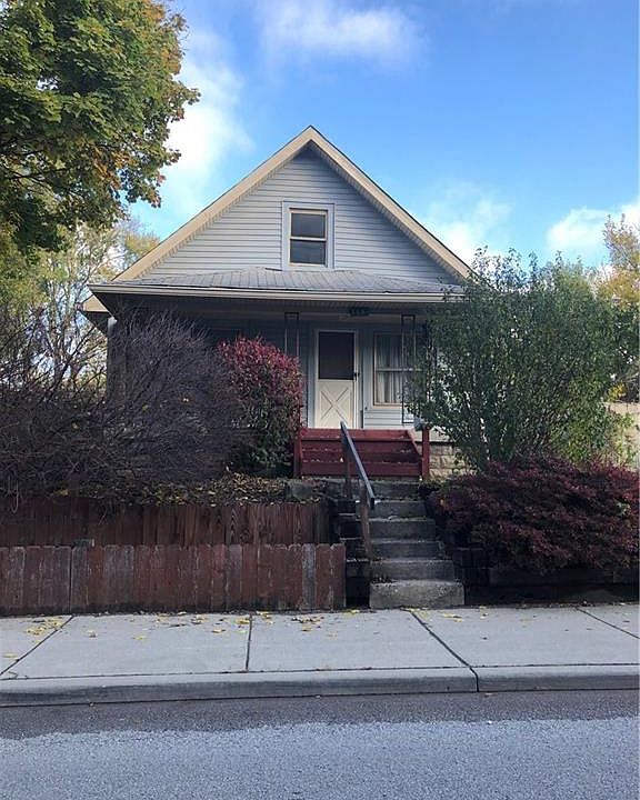 2nd image of 1416 E Naomi St