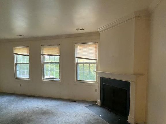 4th image of 6942 Scotch Dr