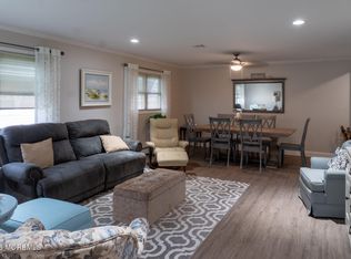 15 Monaco Ct, Toms River, NJ 08757