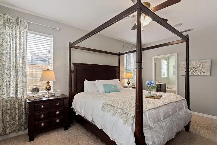 401 Peoria Blvd — Photo 18
