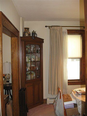 2nd image of 21 Grandview Ter