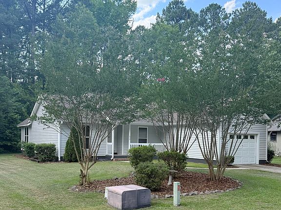 2nd image of 630 Lilac Lane
