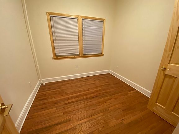 4th image of 30-81 32nd St #1FB