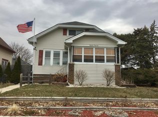 1946 Thurston Ave, Racine, WI 53403