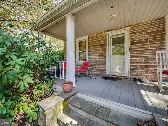 3rd image of 241 Atkins Ave