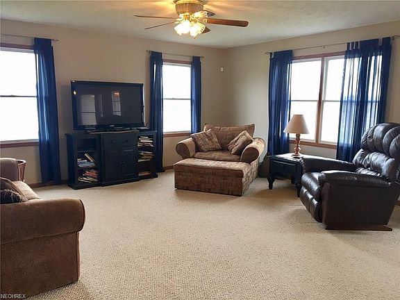 3rd image of 518 Township Road 2102