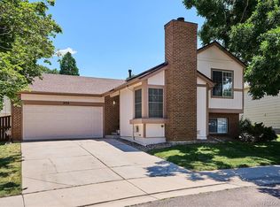 9194 Hickory Cir, Highlands Ranch, CO 80126