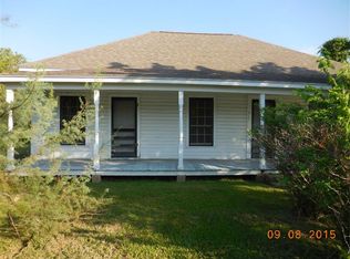 517 Fisher St, Matagorda, TX 77457