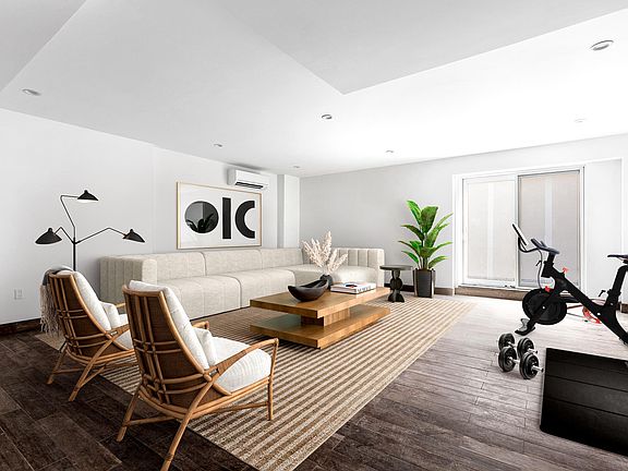 5th image of 107 Madison St #1B