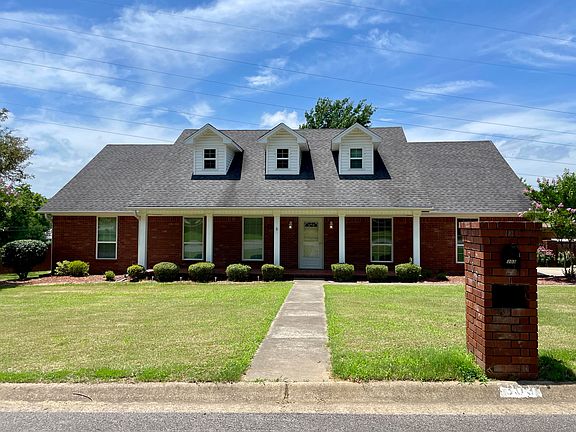 5th image of 303 Heartland Dr