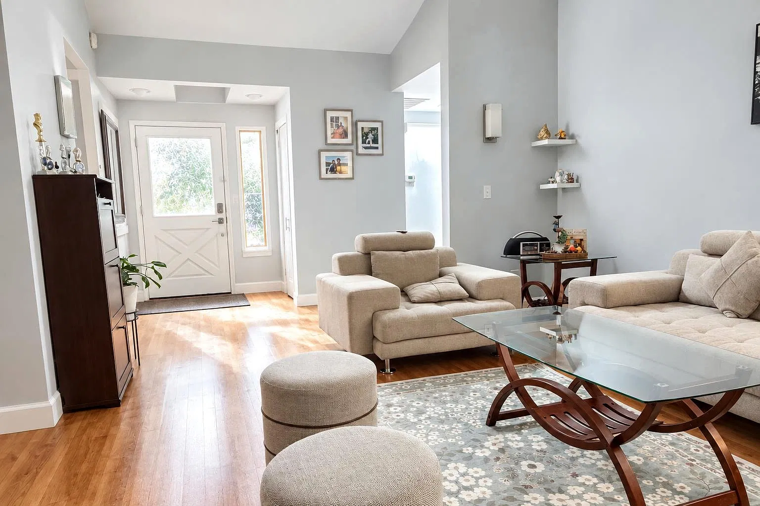 3 bed, 1860 sqft, $3,550 — Photo 4
