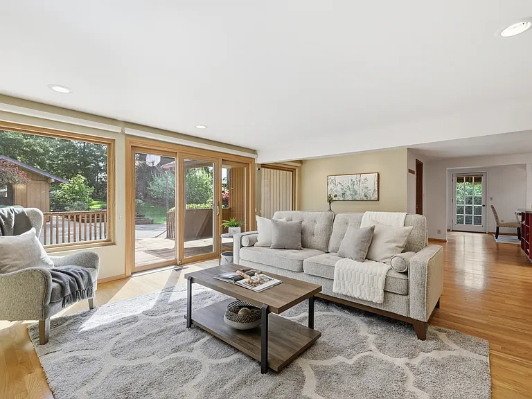 Comfortable family room with seamless indoor-outdoor connection