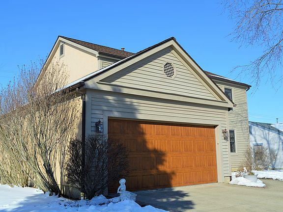 2nd image of 1102 Lori Ln