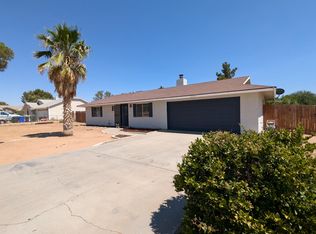 22589 El Centro Rd, Apple Valley, CA 92307