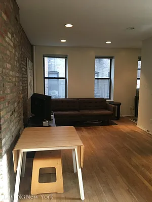 Rented by Living New York | media 40