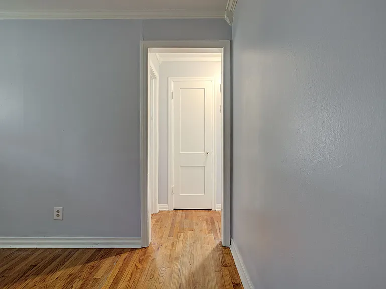 912 Garver St — Photo 14