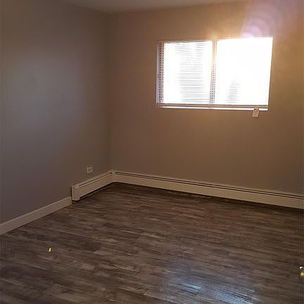 Great Bedroom with Beautiful New Flooring, New Paint and Go